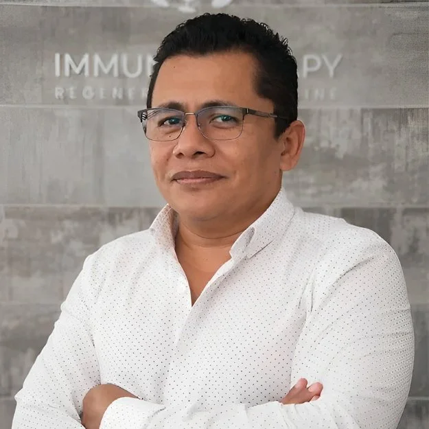 DR. ERNESTO ROMERO