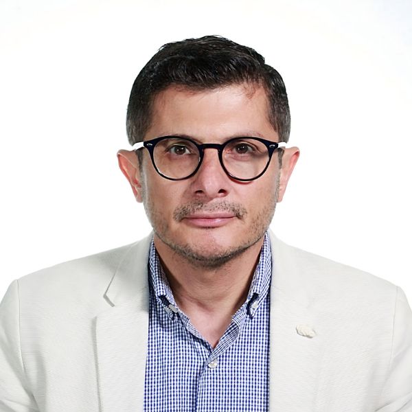 Dr. Raúl Rosales Ibáñez Quantumlab-Qsupport