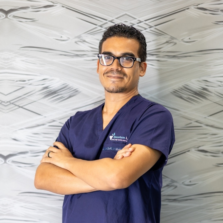 Q.F.B. Bernardo José de Santiago León Quantum Lab